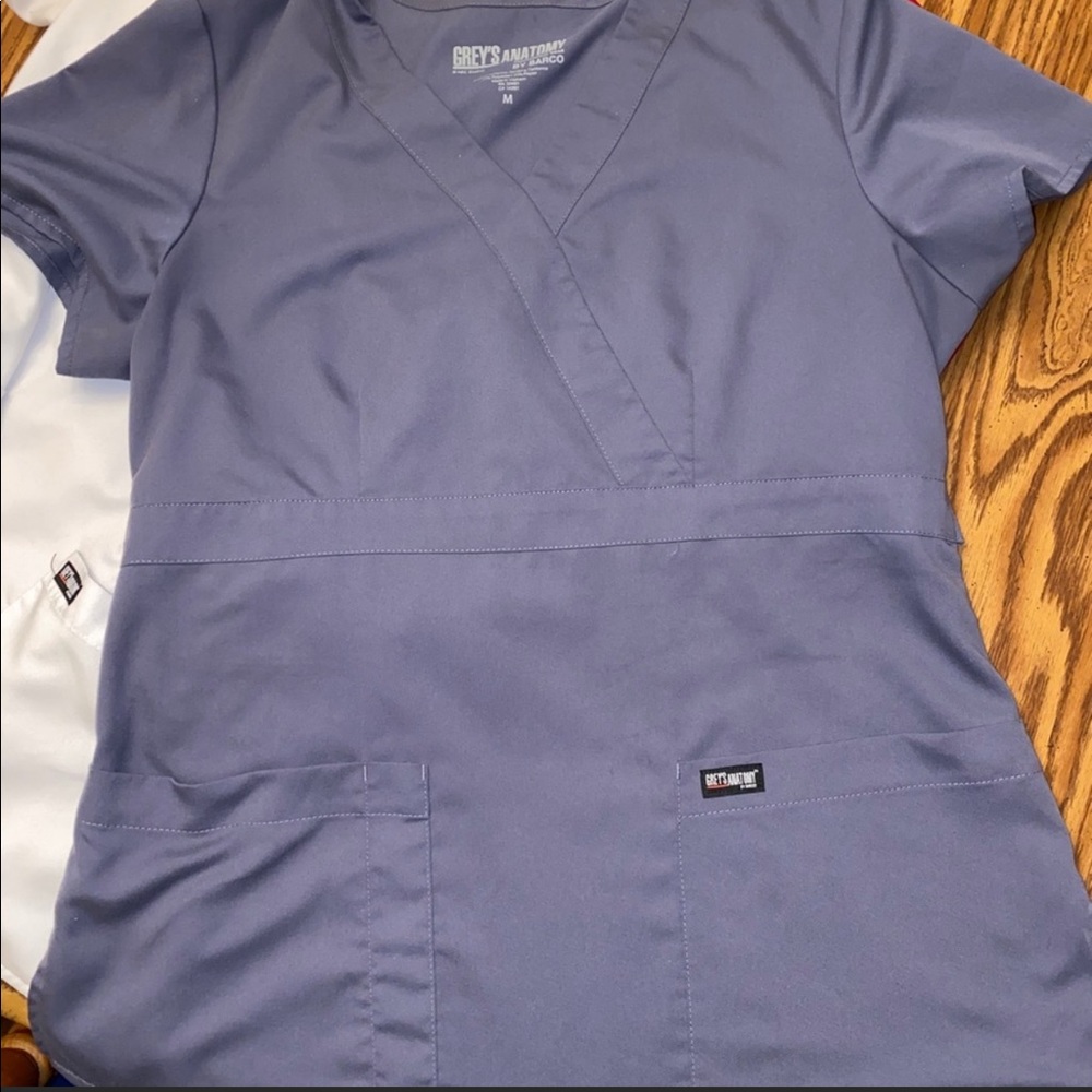 Greys anatomy scrub top